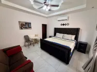 Villas Lazief Boutique Hotel a 