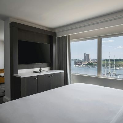 1 Bedroom Executive Suite, 1 King, Limited View Renaissance Baltimore Harborplace Hotel Promo Code