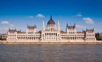Exclusive Budapest Residence