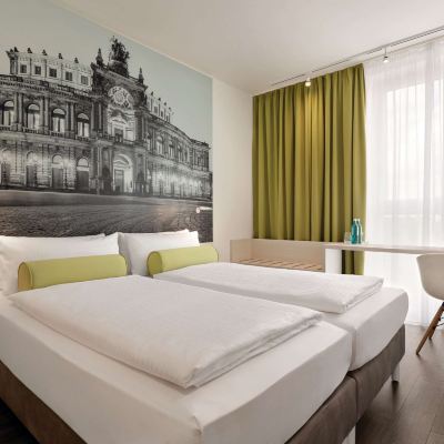 2 Twin Beds, Non Smoking Super 8 by Wyndham Mainz Zollhafen Promo Code