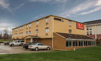 Econo Lodge Kent - Akron West