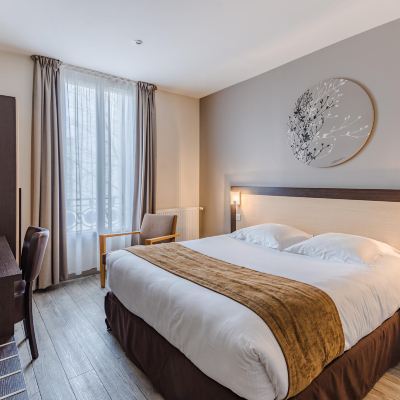 Double Room Grand Hôtel Clichy Paris Promo Code