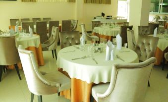 Solyana Hotel - Housity