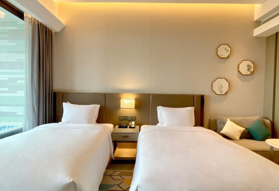 温泉高级街景双床房