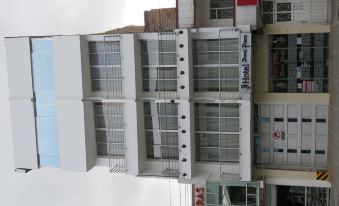 Hotel Doral Plaza - Housity