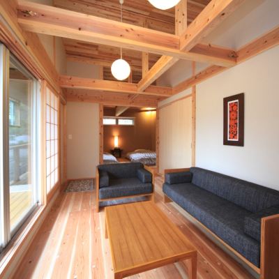 【適合小孩◎】少台階三人房-萌黃a 【日式房間】 【無煙】 長者原溫泉 溫泉鄉審虎乃湯優惠