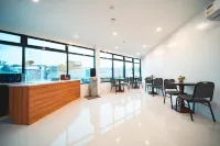 Travelbee Minglanilla Inn