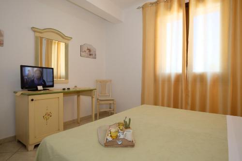 带山景的双人间