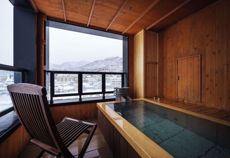 和洋式套房（带露天浴池）