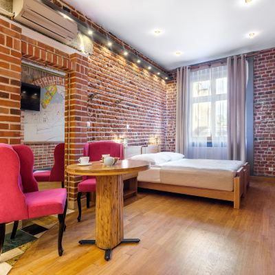 Family Two-Bedroom Apartment Aparthotel Stare Miasto Promo Code
