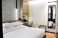 Gaia Hotel Ternate Hôtels à : 
