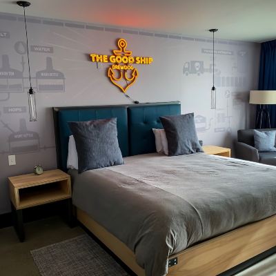 Standard King Room DogHouse Hotel and Brewery Promo Code