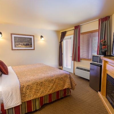 Adams Two Bedroom Condo Icicle Village Resort Promo Code