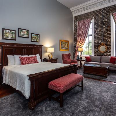 Superior King Room East Bay Inn, Historic Inns of Savannah Collection Promo Code