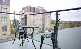 Pomelo Tree Apartment - Housity