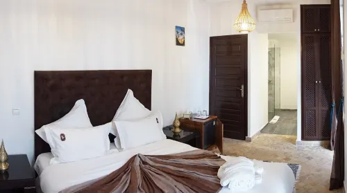 Riad Kalé Polis