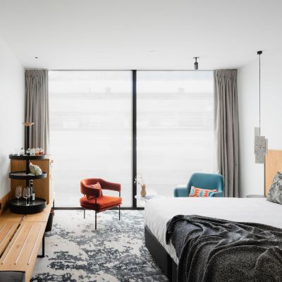 Universal Ebb-Dunedin Promo Code