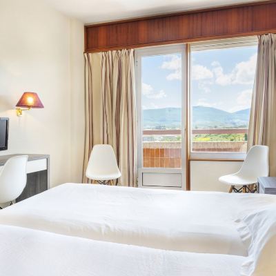 Double Room with Extra Bed Hotel Vejo Promo Code