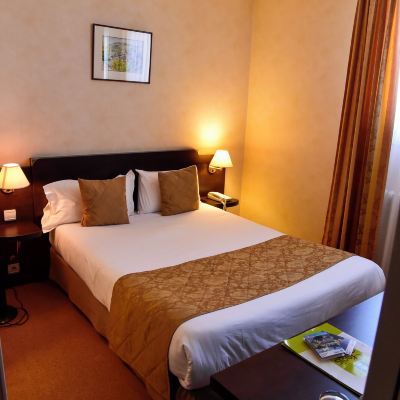 Classic Double Room Hôtel le Pelican Promo Code