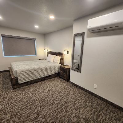 Family Suite, 2 Bedrooms, No Pets Allowed Aquarius Inn Promo Code