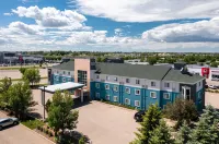 Prairie Crest Medicine Hat by IHG Hotels in 
