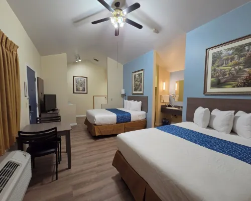 Travelodge by Wyndham Wenatchee Hotels in Wenatchee