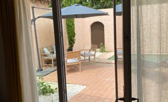 Double Room Ouarzazate 10 Minutes from St Remy de P - Breakfast Included