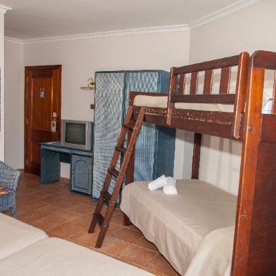 Triple Room Hotel Comarruga Platja Promo Code