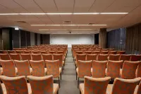 Dandenong Central Apartments Official
