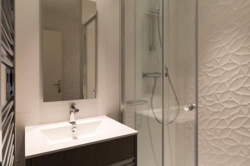 高级一卧室公寓 - 带露台