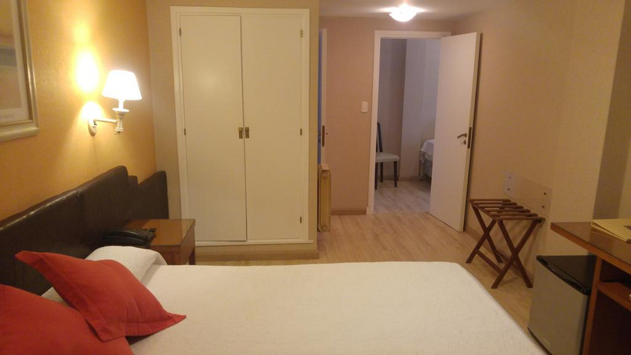 Hotel Las Rocasfamily suite