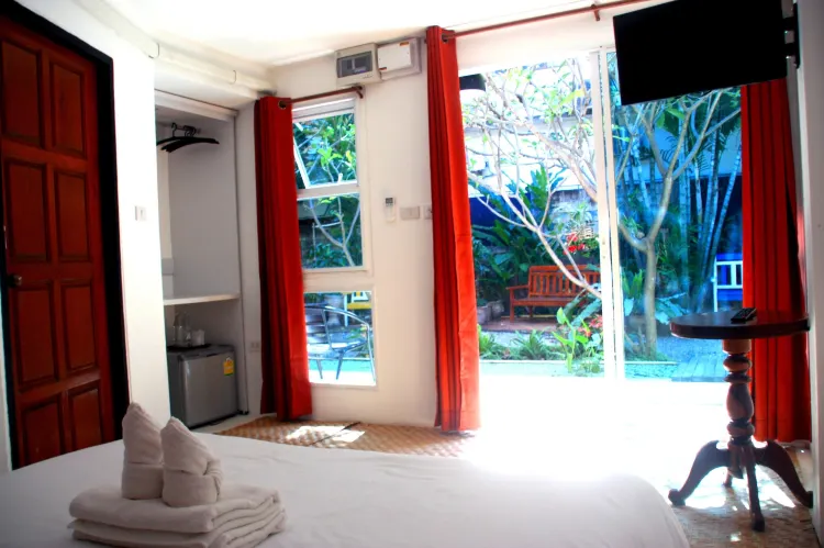 ห้องสแตนดาร์ด เตียงใหญ่ 1 เตียง