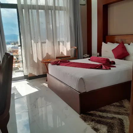 Mdope Idde Hotel