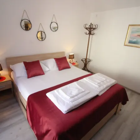 "VILLA DENY" Boutique Hotel - Included "FREE PARKING"