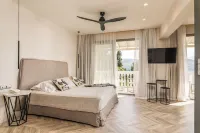 Ino Hotel & Suites