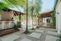 Dream Surf House Avellana โรงแรมใน