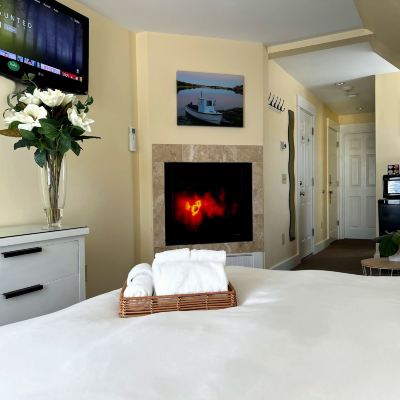 Superior Room, 1 Bedroom, Private Bathroom, City View Lotus Provincetown Promo Code