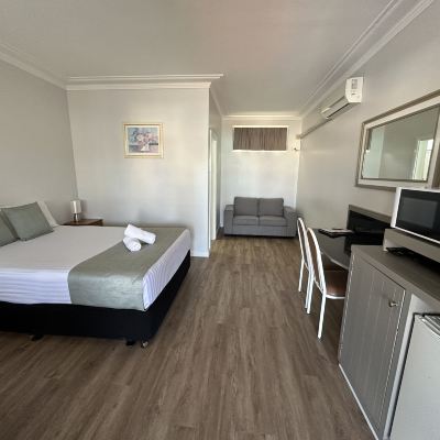 Queen Or Twin Room With Pool View Bucketts Way Motel Promo Code