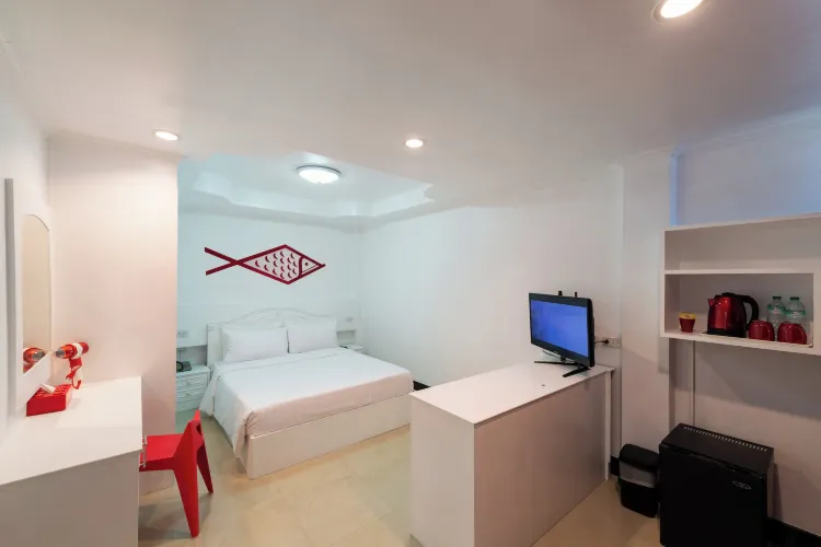 ห้องพักเดี่ยวเชื่อมสระว่ายน้ำ