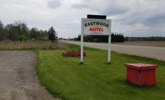Eastwood Motel