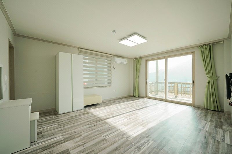 Gurye Seomjingangnaru PensionB101 (Group Room, Unshared House)