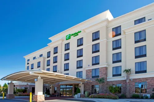 Holiday Inn & Suites STOCKBRIDGE/ATLANTA I-75 by IHG