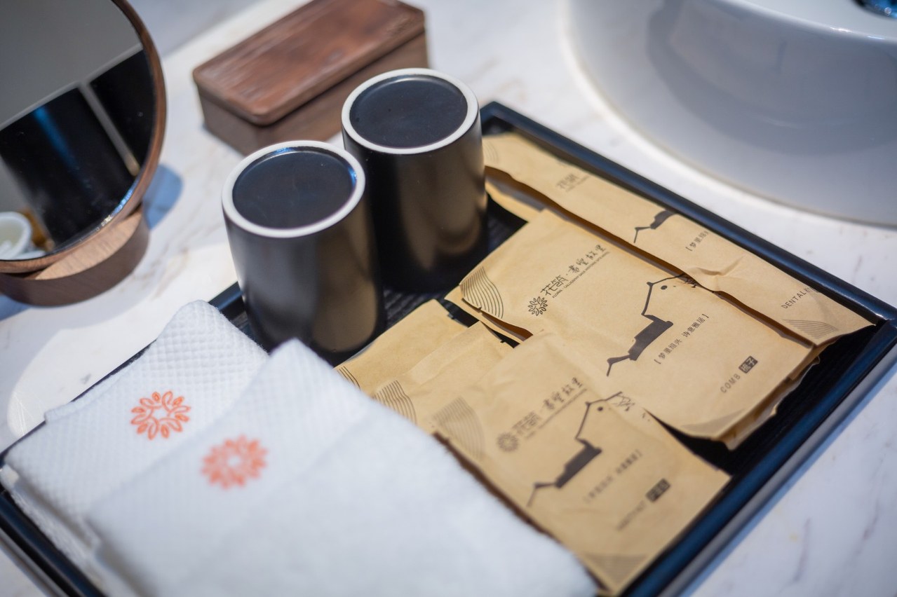 莫彷徨-LOFT泡泡浴大床套房（高端洗护+智能客控）