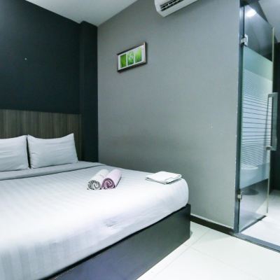 Bilik Superior Tiada Tingkap Kupon Hotel 99 - Bandar Botanik Klang