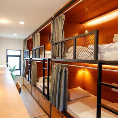 Pravate Room for 6 persons (Shared BathRoom)