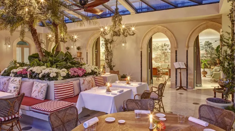 Palazzo Vecchio Taormina 食事・レストラン