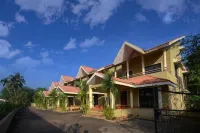 TreeHouse Blue Hotel & Villas Hotels in 