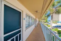 Bright & Beachy - Steps to the Water!
