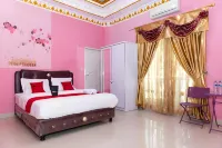 RedDoorz Premium @ Sea Residence Manado Hotels in Mandolang
