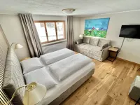 Haus Schrofenstein Hotels in Lech